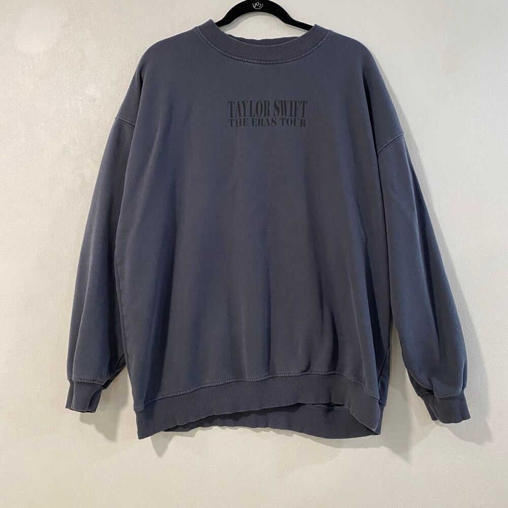 Taylor Swift Eras Tour Blue Crewneck Sweatshirt Size L Oversized Concert Merch